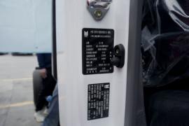 五十铃KV600 载货车驾驶室                                               图片