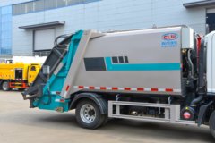 重汽豪曼勇士M1 137马力 4X2 2.12米压缩式垃圾车(程力牌)