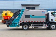 重汽豪曼勇士M1 137马力 4X2 2.12米压缩式垃圾车(程力牌)