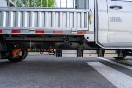 仁T30&nbsp;电动载货车底盘图片