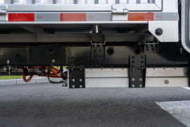 仁T30&nbsp;电动载货车底盘图片