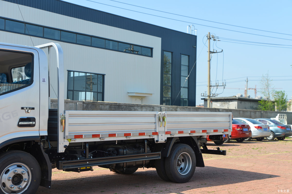 ���� ʱ���캽��G 163���� 4.17�׵��������Ῠ��װ                                                