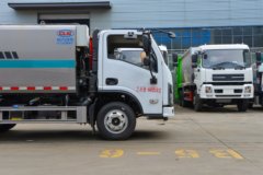 东风华神V3 142马力 4X2 柴油 单排车厢可卸式垃圾车