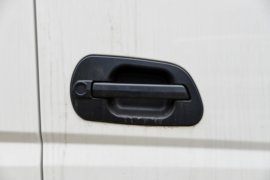 飞碟金牛&nbsp;垃圾运输车外观图片