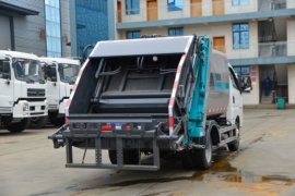 飞碟EF3&nbsp;电动垃圾车上装图片