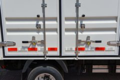 福田祥菱M2 3.8米排半纯电动厢式微卡 亿纬66.53kWh