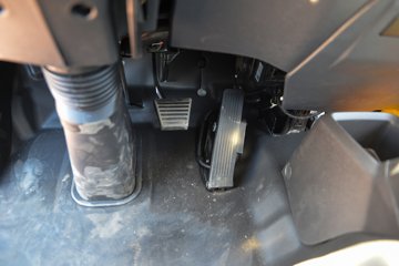 ���� ʱ���캽S1 Һɲ 3.8�׵�����ʽС�� ��γ66.53kWhͼƬ