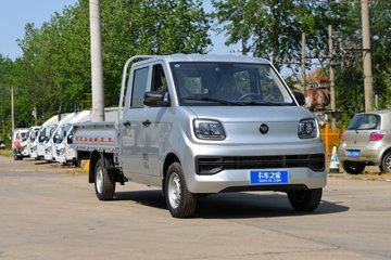 福田 祥菱Q分体式 豪华型 1.6L 120马力 汽油 2.5米双排栏板微卡