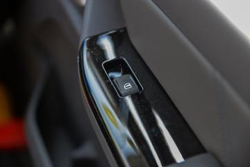 ����ŷ����X 125���� 3.17��˫�������ῨͼƬ