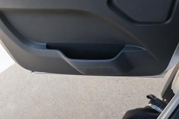 ����ŷ����X 125���� 3.17��˫�������ῨͼƬ