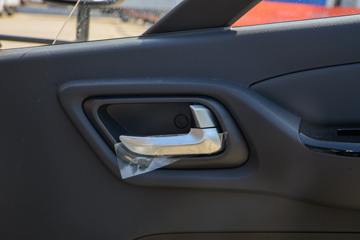 ����ŷ����X 125���� 3.17��˫�������ῨͼƬ