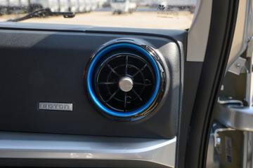 ����ŷ����X 125���� 3.17��˫�������ῨͼƬ