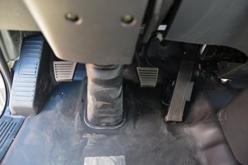 ����ŷ����X 125���� 3.17��˫�������ῨͼƬ