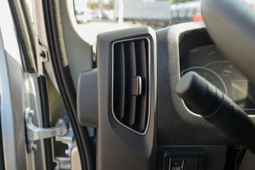 ���� ŷ����S1 ��ӯ�� 158���� 3.83���Ű������ῨͼƬ