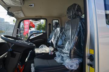 ���� ŷ����S1 ��ӯ�� 158���� 3.83���Ű������ῨͼƬ