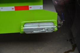 东风多利卡底盘&nbsp;垃圾运输车上装图片