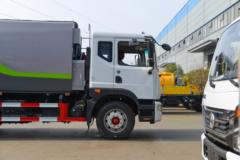 东风多利卡D9 195马力 4X2 垃圾运输车(程力牌)