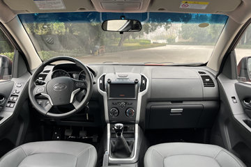 ���� ��ʮ��T28 2025�� ������ 2.8T���� 150���� �ֶ����� ��׼Ƥ��ͼƬ