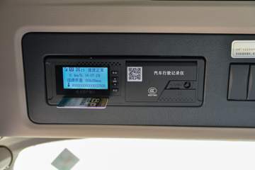 �������ó� �����콢KX ���߰� 680���� 6X4 AMT�Զ���ǣ����(Һ��)ͼƬ