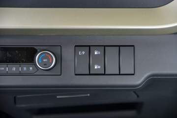 �������ó� �����콢KX ���߰� 680���� 6X4 AMT�Զ���ǣ����(Һ��)ͼƬ