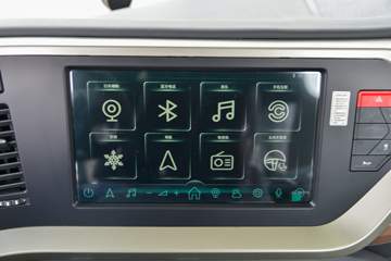 �������ó� �����콢KX ���߰� 680���� 6X4 AMT�Զ���ǣ����(Һ��)ͼƬ