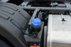 东风商用车 天龙旗舰KX 王者版 680马力 6X4 AMT自动档牵引车(液缓)
