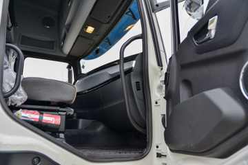 ��������KL 12.9L LNG 520���� 6X4 ����12�� AMT�Զ��� Σ��Ʒǣ����ͼƬ