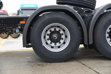 ��������KL 12.9L LNG 520���� 6X4 ����12�� AMT�Զ��� Σ��Ʒǣ����ͼƬ