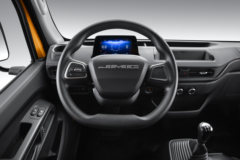 江铃全新顺达 标准款 2.5L柴油 136马力 万里扬5档 3.7米单排厢式轻卡