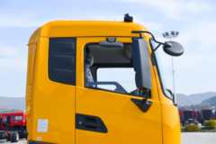 东风商用车 天锦KR 精英版 230马力 4X2 5.8米栏板载货车(平顶)