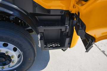 ó KR Ӣ 230 4X2 5.8ػ(ƽ)ͼƬ