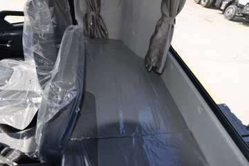 ó KR Ӣ 230 4X2 5.8ػ(ƽ)ͼƬ