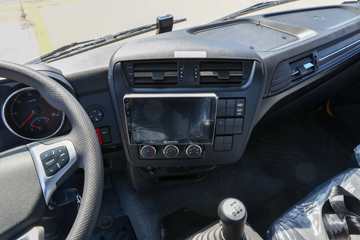 ó KR Ӣ 230 4X2 5.8ػ(ƽ)ͼƬ