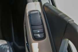 东风天锦KR&nbsp;电动自卸车驾驶室图片