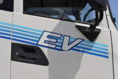 东风商用车天锦KR 4X2 6.75米纯电动仓栅式载货车 瑞浦265kWh