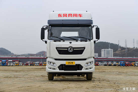 �������ó� ���KR PLUS 2026�� 7L���� 380���� 4X2 ��ʿ��10�� 6.8�������ػ���