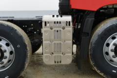 东风商用车 天龙旗舰KX 王者版 560马力 8X4 9.4米仓栅式载货车