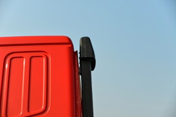 ����ʮͨ ��� ���ʰ� 270���� 8X2 7.6����ж��(��߶�)ͼƬ