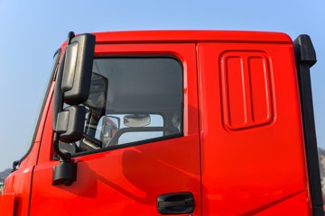 ����ʮͨ ��� ���ʰ� 270���� 8X2 7.6����ж��(��߶�)ͼƬ