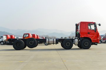 ����ʮͨ ��� ���ʰ� 270���� 8X2 7.6����ж��(��߶�)ͼƬ