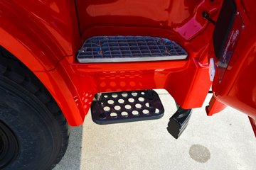 ����ʮͨ ��� ���ʰ� 270���� 8X2 7.6����ж��(��߶�)ͼƬ