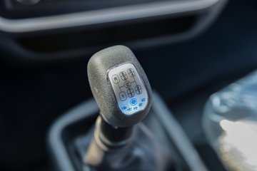 ����ʮͨ ��� ���ʰ� 270���� 8X2 7.6����ж��(��߶�)ͼƬ