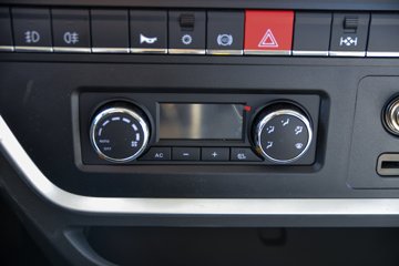 ����ʮͨ ��� ���ʰ� 270���� 8X2 7.6����ж��(��߶�)ͼƬ