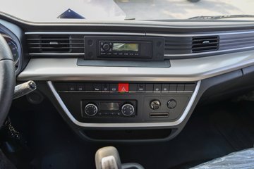 ����ʮͨ ��� ���ʰ� 270���� 8X2 7.6����ж��(��߶�)ͼƬ