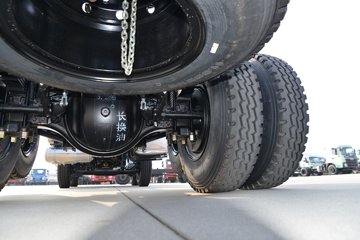 ����ʮͨ ��� ���ʰ� 270���� 8X2 7.6����ж��(��߶�)ͼƬ