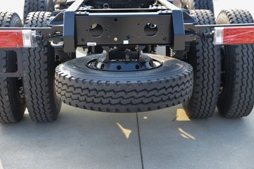 ����ʮͨ ��� ���ʰ� 270���� 8X2 7.6����ж��(��߶�)ͼƬ