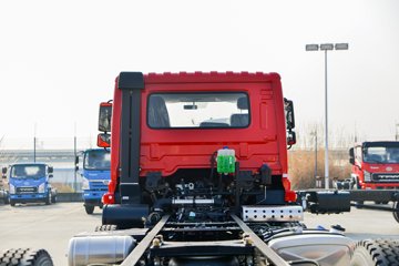 ����ʮͨ ��� ���ʰ� 270���� 8X2 7.6����ж��(��߶�)ͼƬ