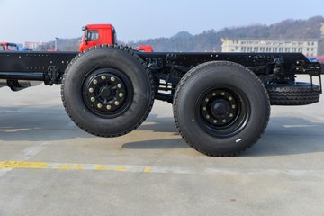 ����ʮͨ ��� ���ʰ� 270���� 8X2 7.6����ж��(��߶�)ͼƬ