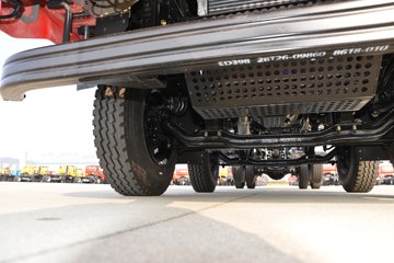 ����ʮͨ ��� ���ʰ� 270���� 8X2 7.6����ж��(��߶�)ͼƬ