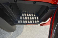 三环十通新创客 2.5L柴油 180马力 法士特10档 4.15米单排车厢可卸式轻卡